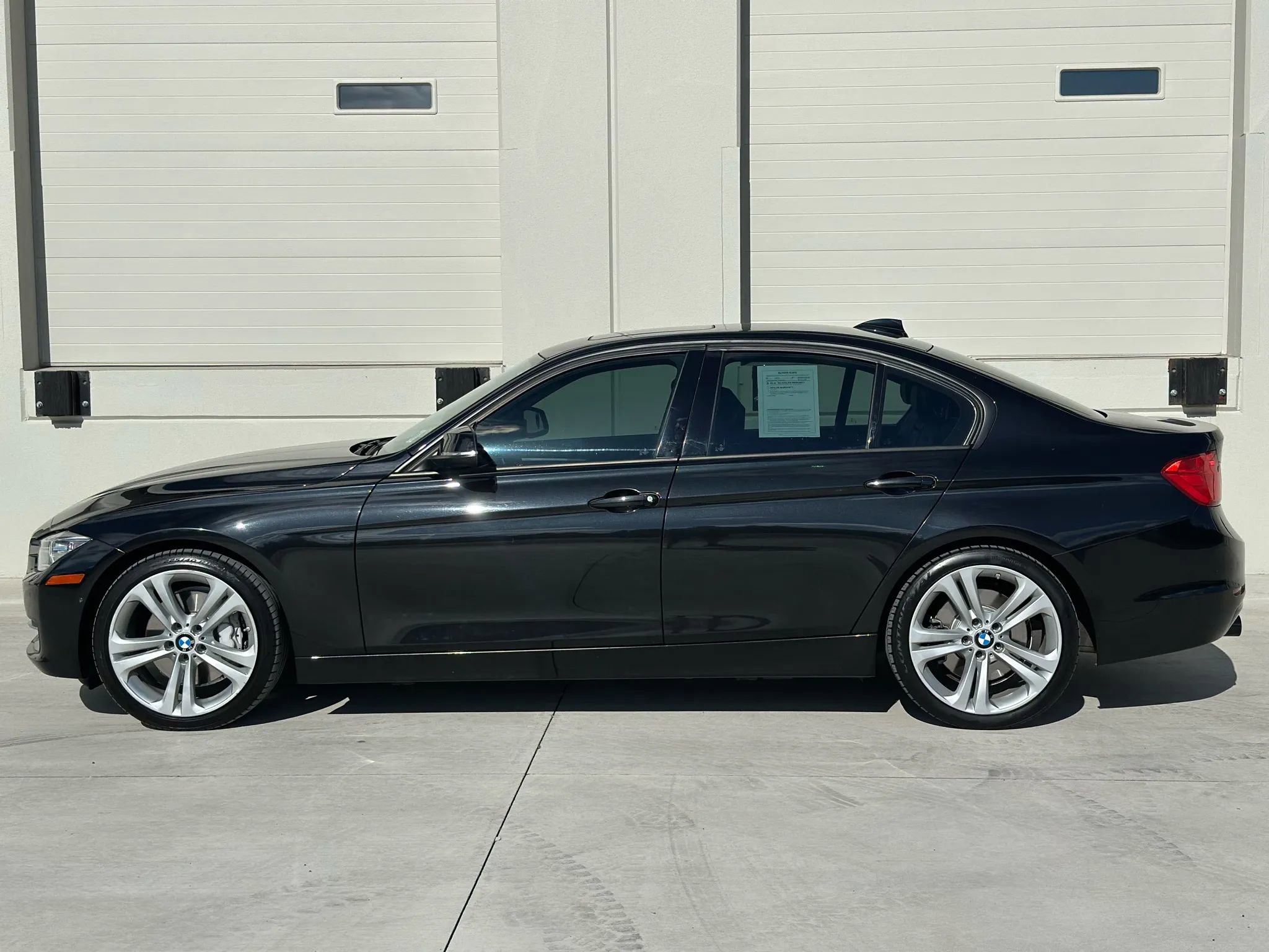 Used 2012 BMW 335i Sedan image 2