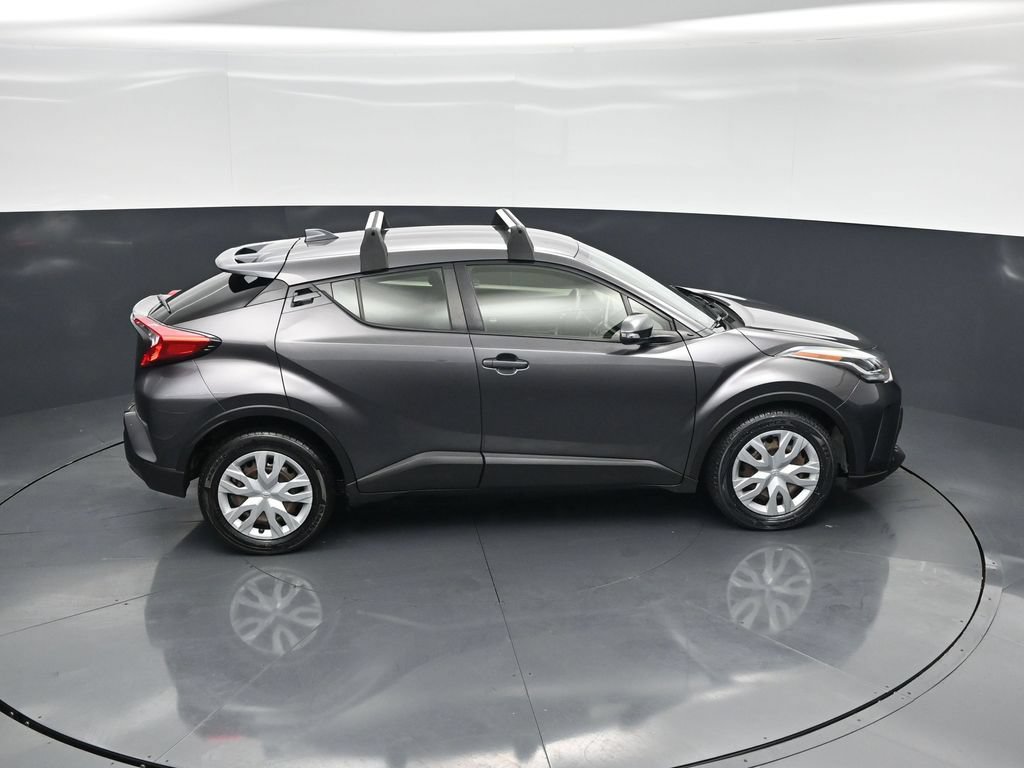Used 2020 Toyota C-HR LE FWD image 36