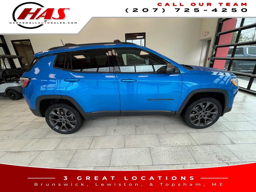 Used 2021 Jeep Compass Latitude AWD/4WD image 7