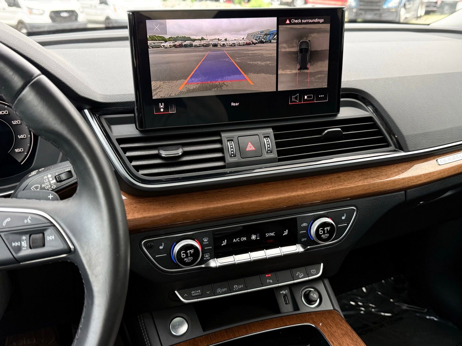 Used 2023 Audi Q5 2.0T Premium Plus w/ Premium Plus Package AWD/4WD image 38