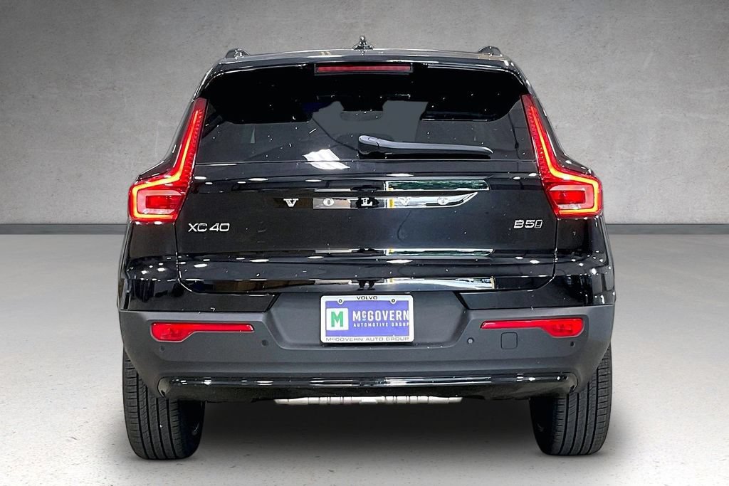 New 2026 Volvo XC40 B5 Ultra w/ Protection Package Premier AWD/4WD image 4