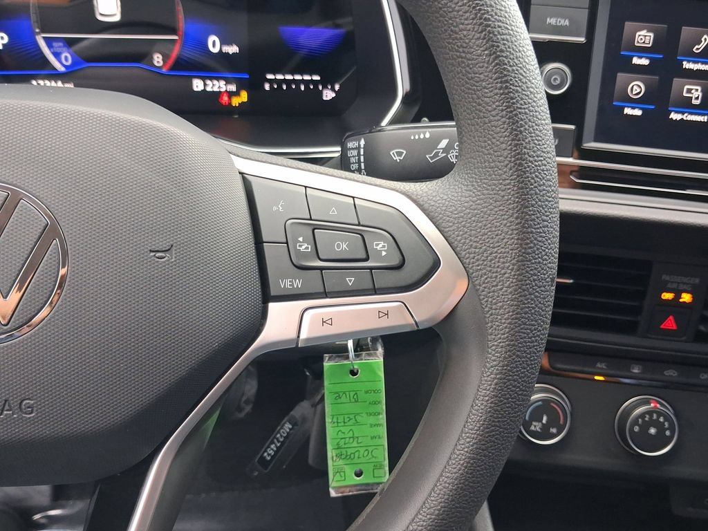 Certified 2023 Volkswagen Jetta S FWD image 20