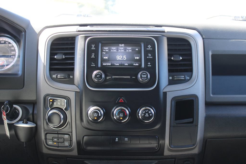 Used 2017 RAM 1500 Express AWD/4WD image 20