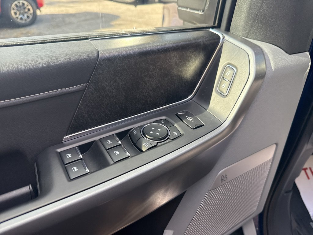 New 2026 Ford F250 XLT w/ XLT Premium Package AWD/4WD image 13