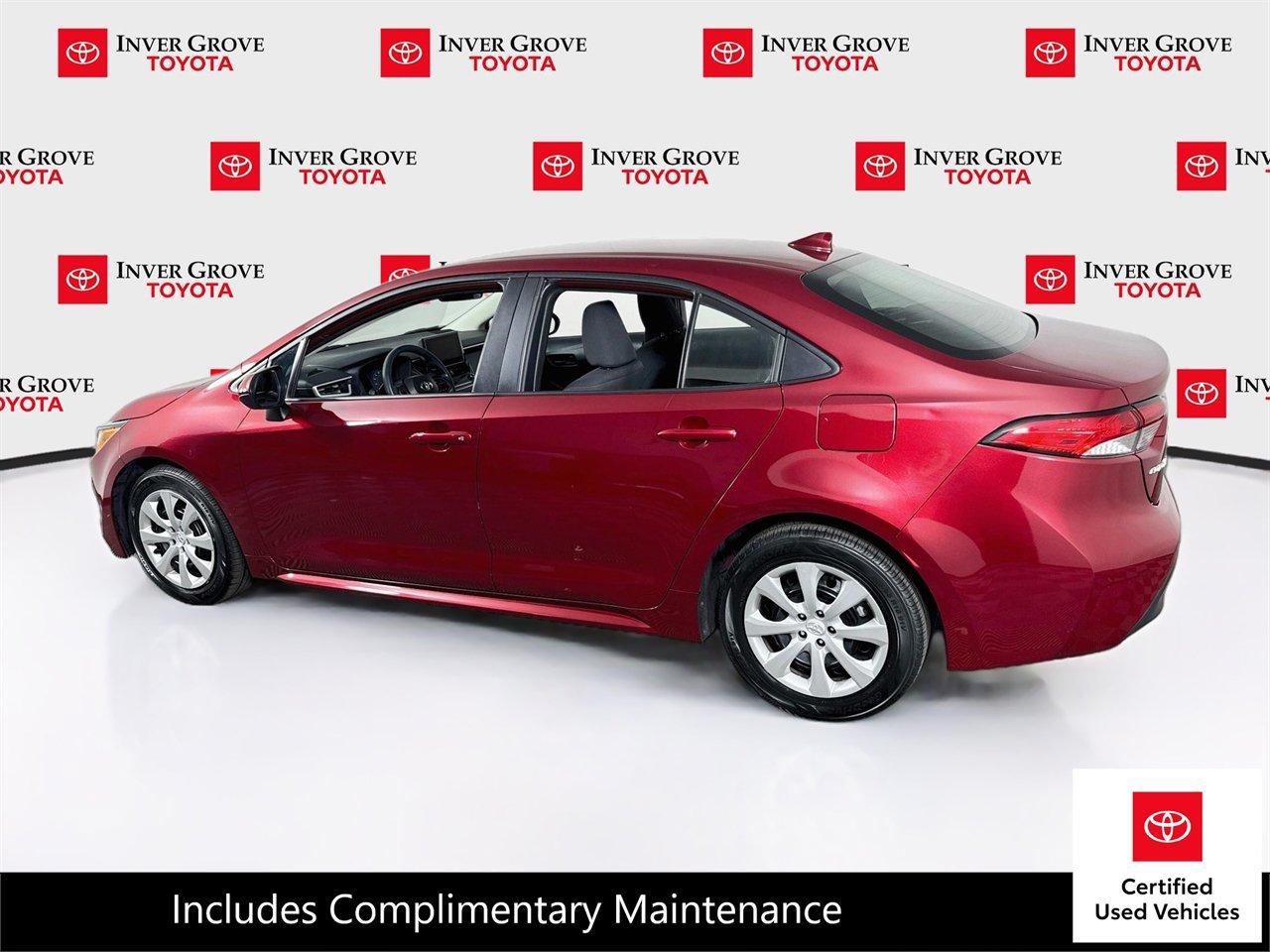 Certified 2025 Toyota Corolla LE FWD image 7