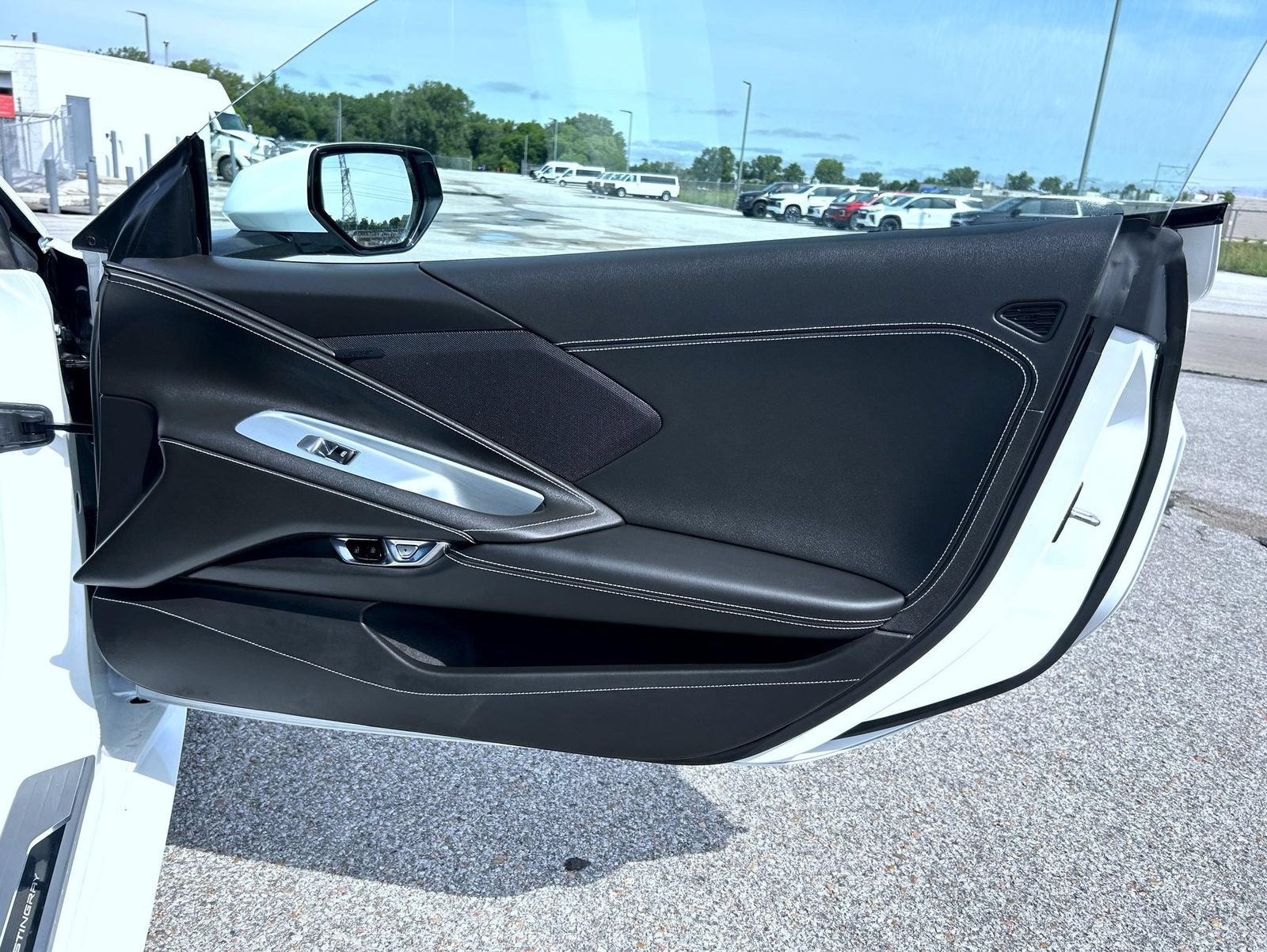 Certified 2026 Chevrolet Corvette Stingray Coupe w/ 1LT RWD image 16