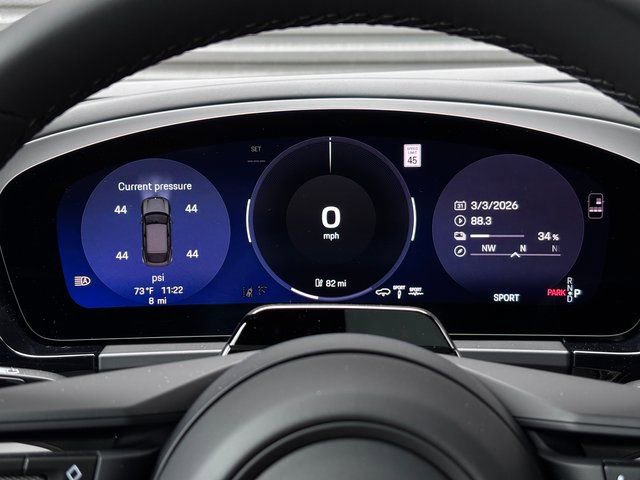 New 2026 Porsche Macan 4 Electric image 18