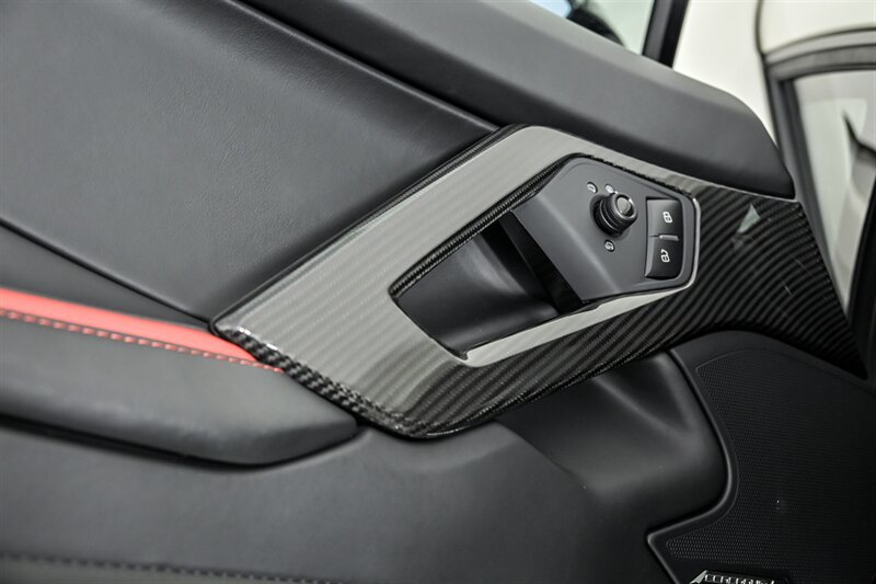 Used 2017 Lamborghini Aventador S AWD/4WD image 16