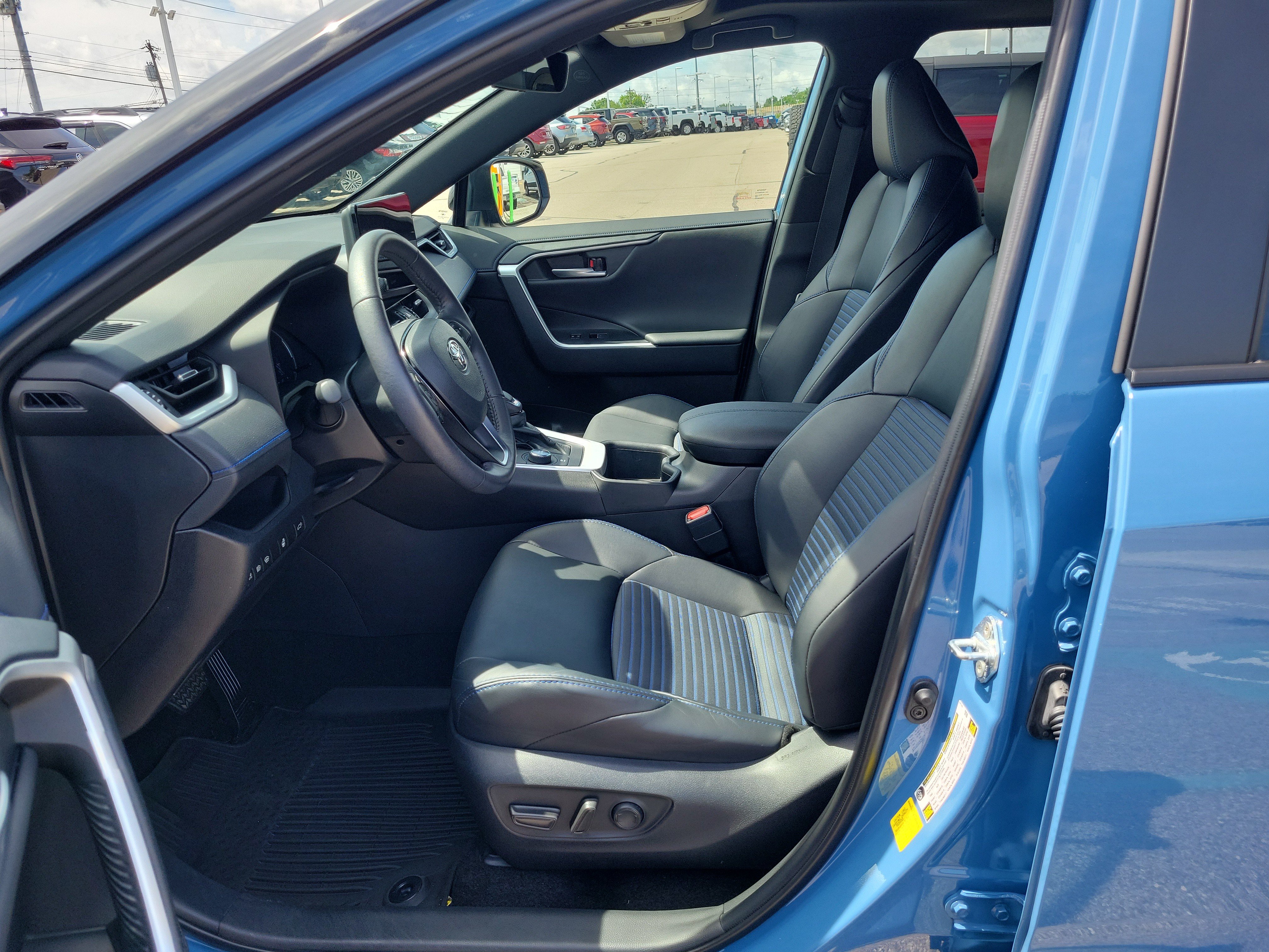 Used 2024 Toyota RAV4 XSE w/ Weather Package AWD/4WD image 13