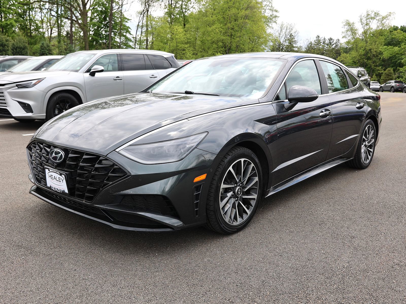 Used 2020 Hyundai Sonata Limited FWD image 3
