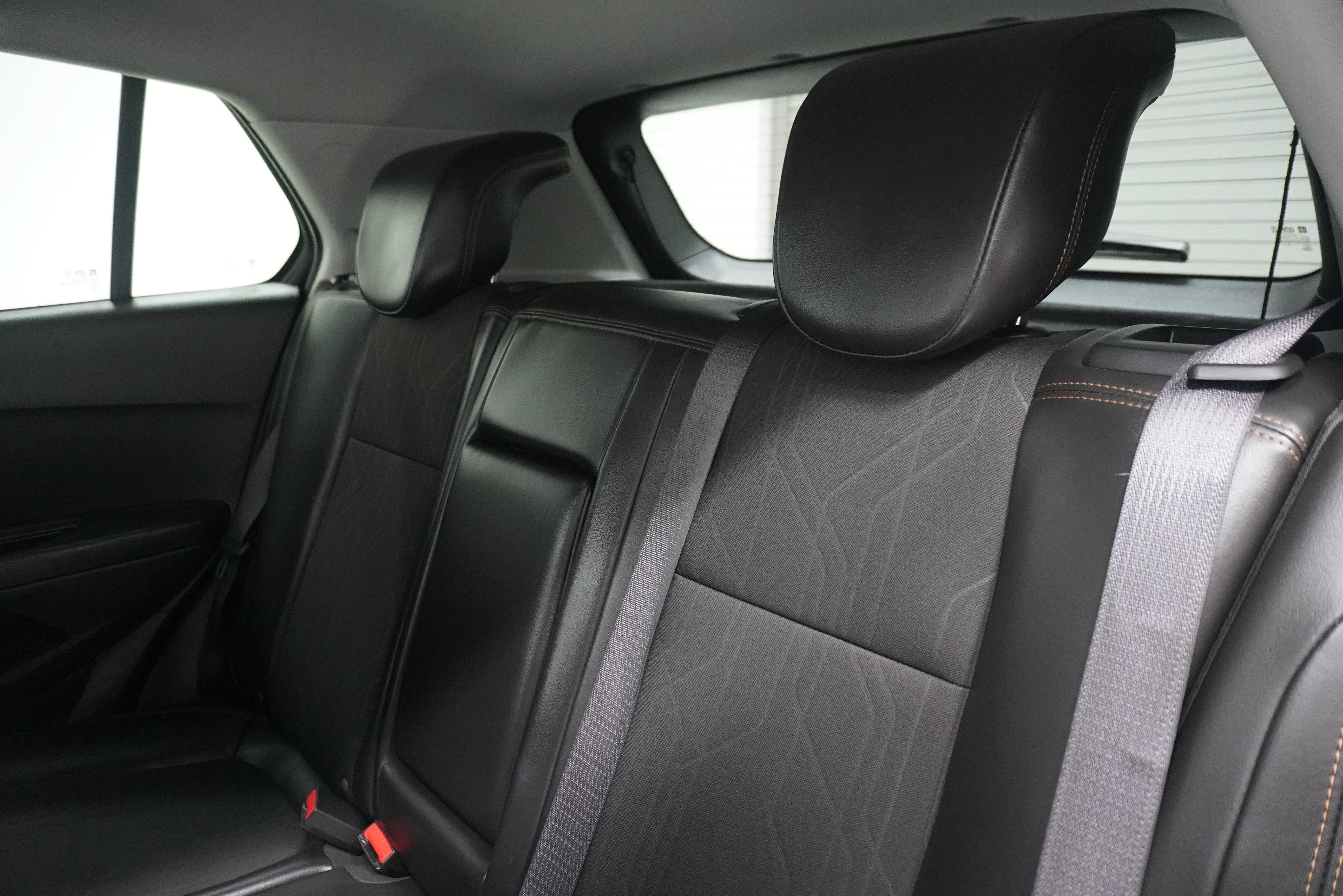 Used 2019 Chevrolet Trax LT w/ LT Convenience Package FWD image 13