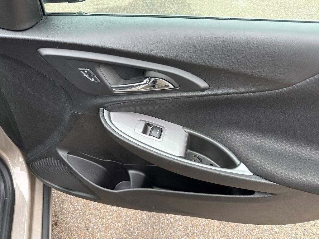 Used 2024 Chevrolet Malibu LT image 29