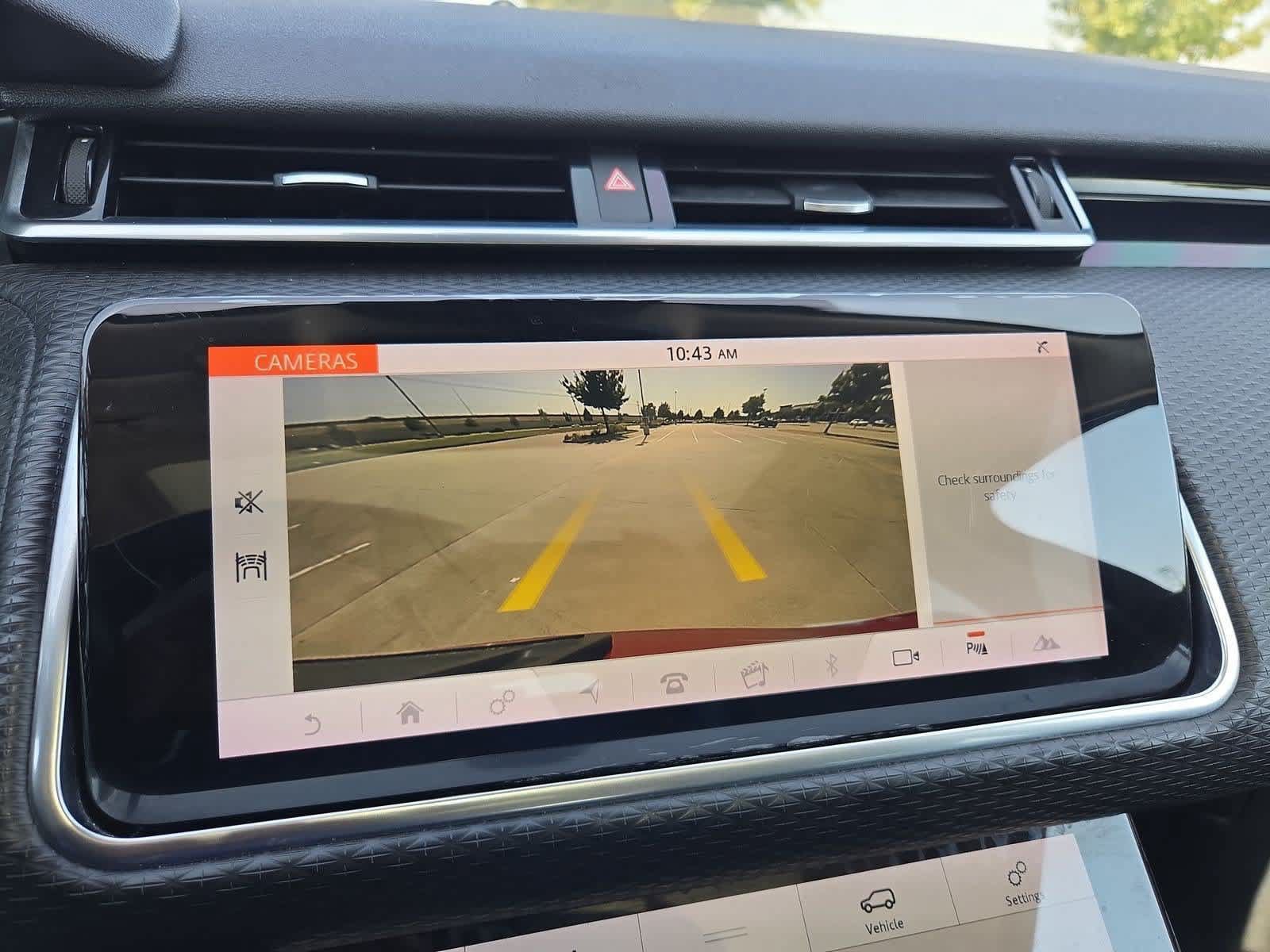 Used 2020 Land Rover Range Rover Velar S AWD/4WD image 29