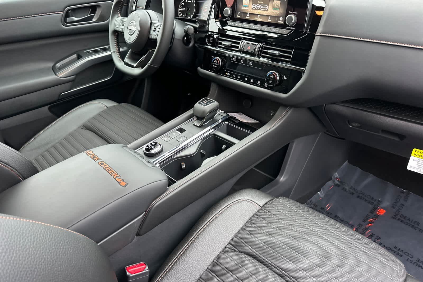 New 2025 Nissan Pathfinder Rock Creek AWD/4WD image 17