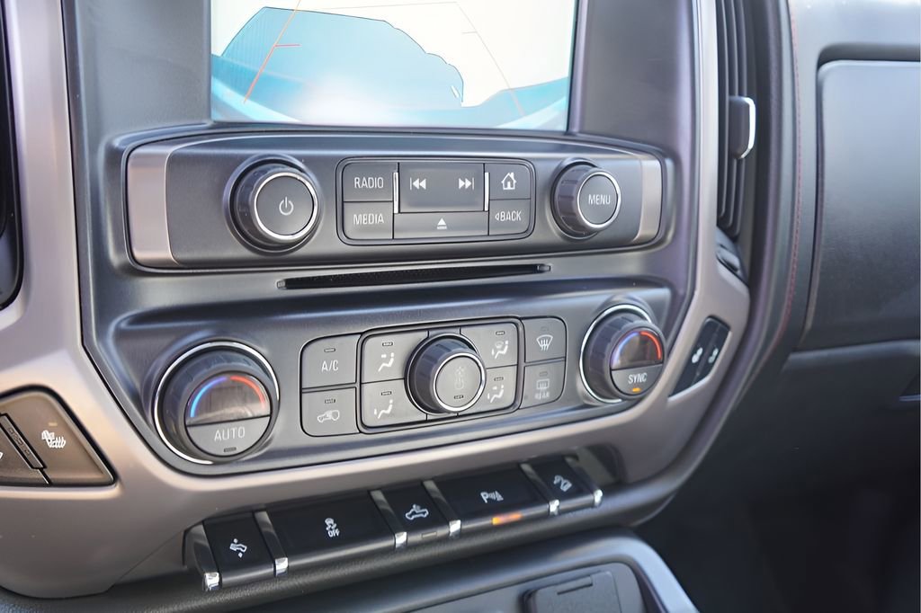 Used 2018 GMC Sierra 1500 SLT AWD/4WD image 27
