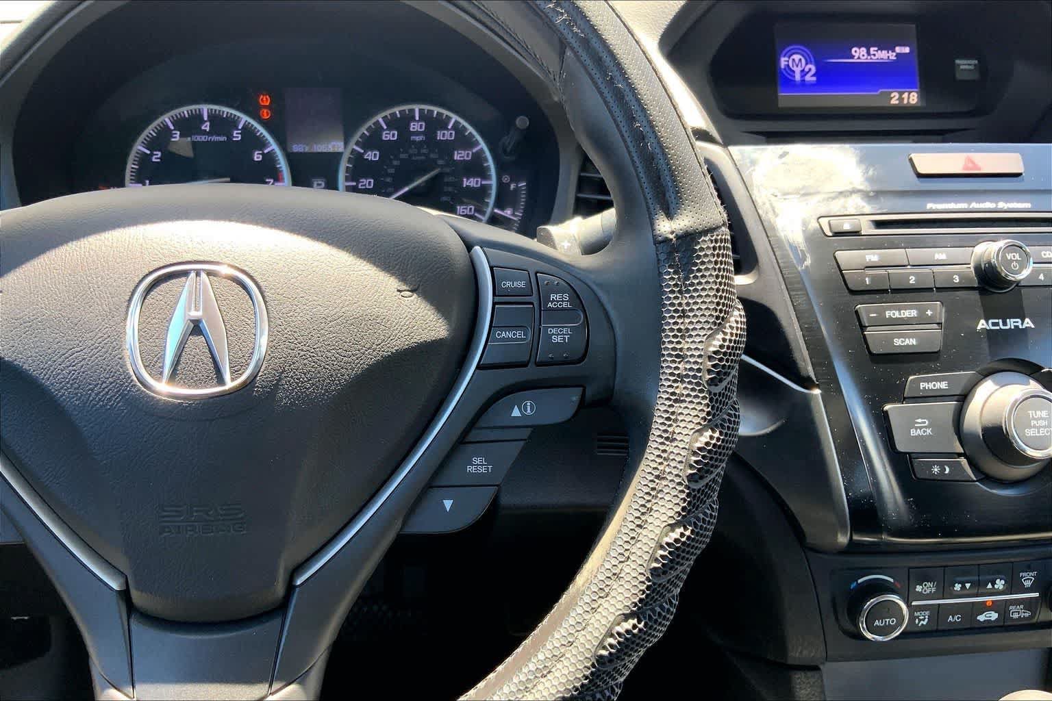 Used 2014 Acura ILX FWD image 25