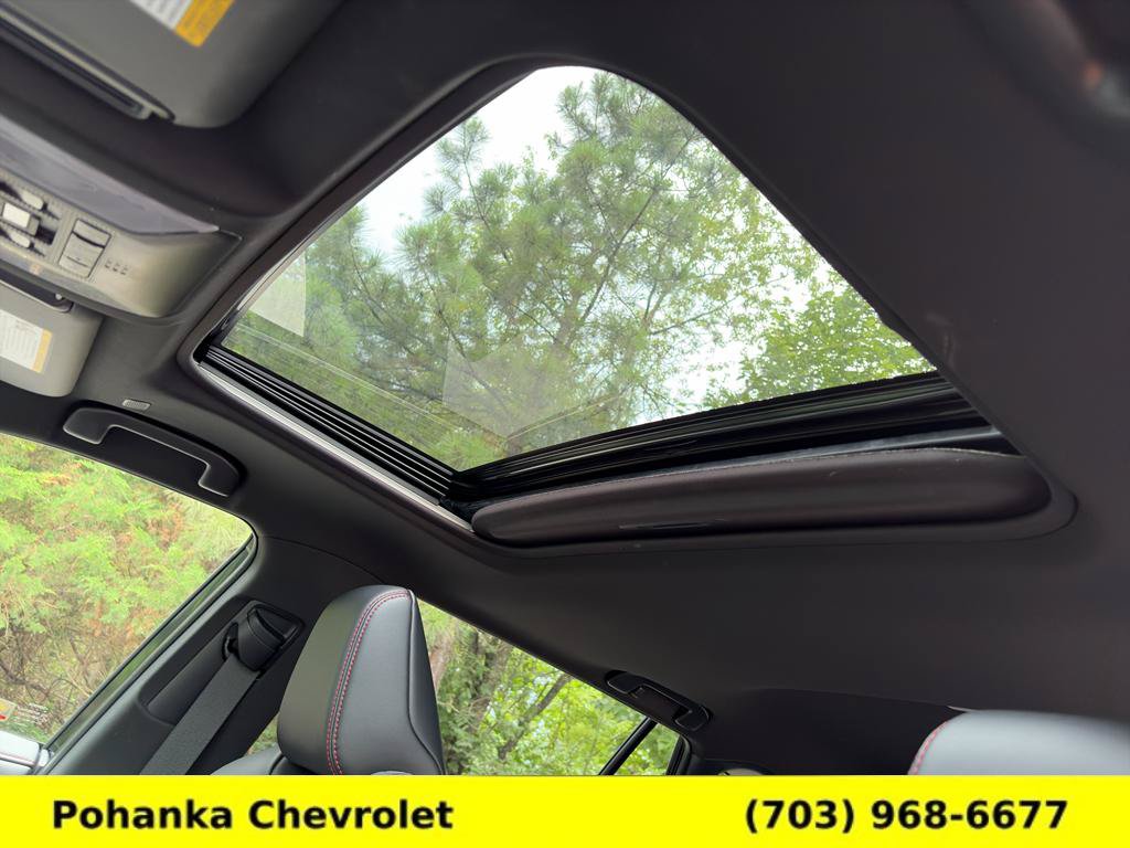 Used 2025 Toyota RAV4 XSE w/ Weather Package AWD/4WD image 21