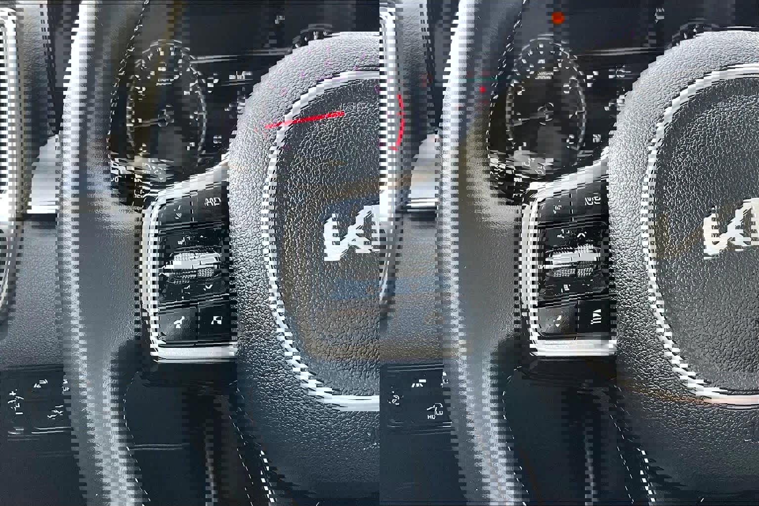 Used 2022 Kia Sorento SX image 22