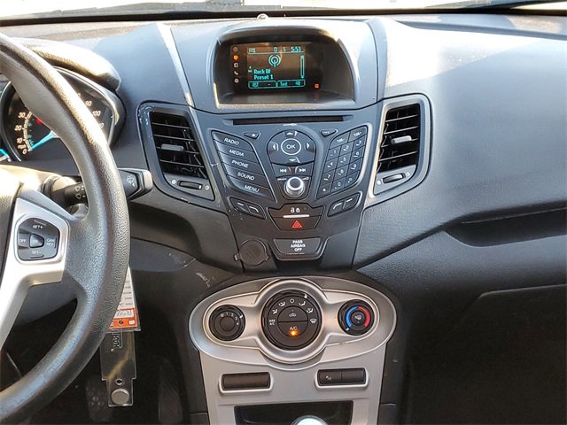 Used 2017 Ford Fiesta SE image 27