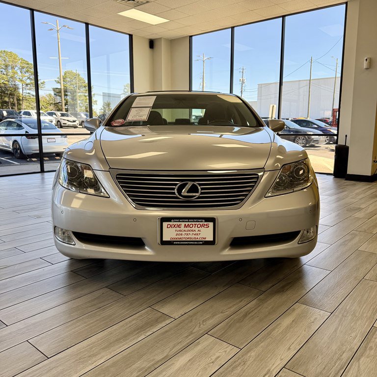 Used 2007 Lexus LS 460 RWD image 2