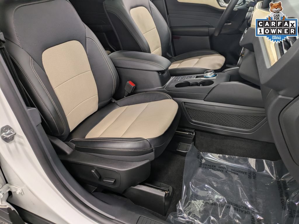 Used 2022 Ford Escape Titanium w/ Titanium Elite Package AWD/4WD image 29