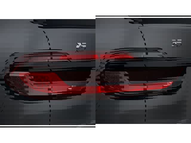 New 2026 BMW X7 M60i image 8