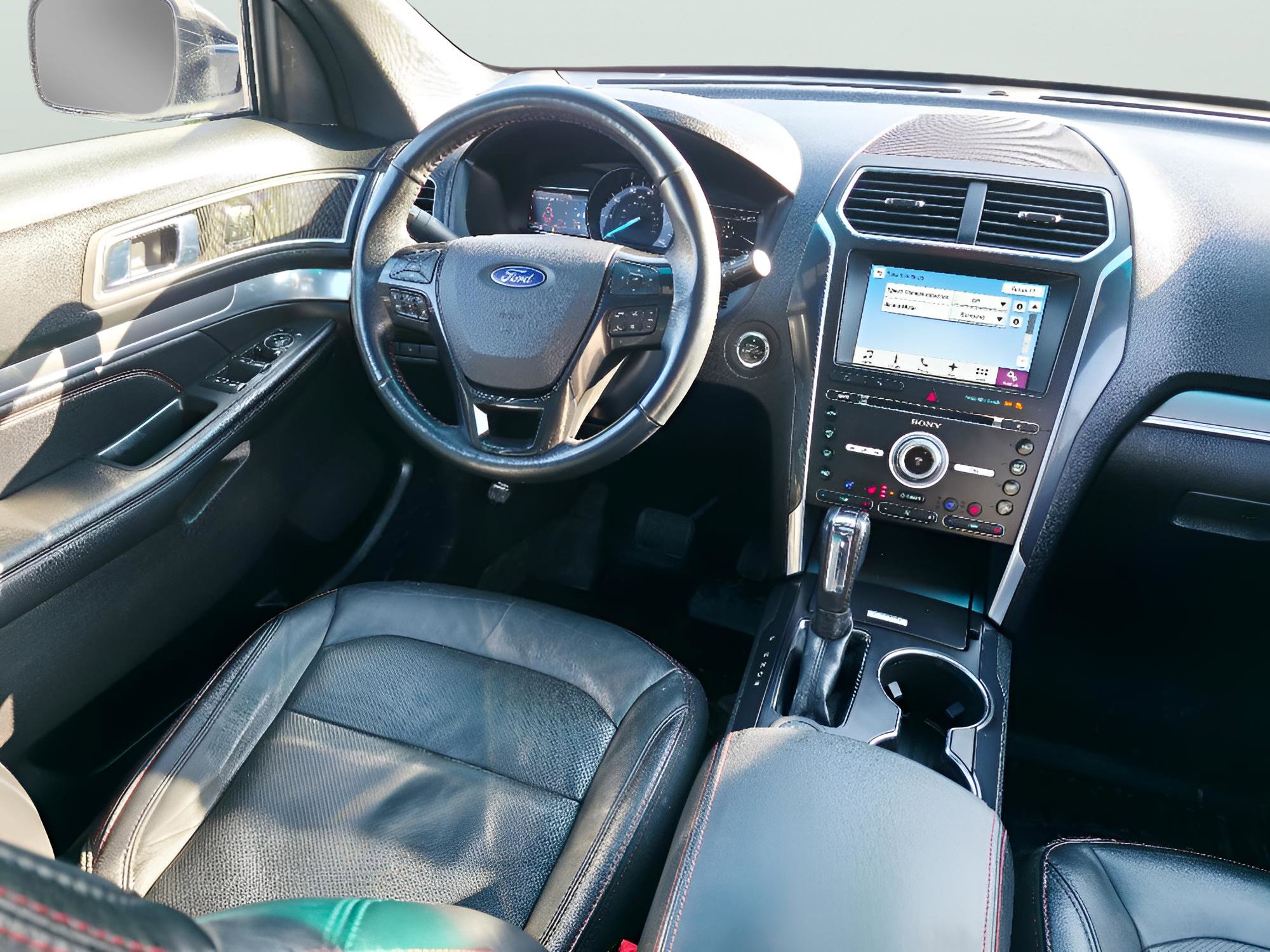 Used 2017 Ford Explorer Sport w/ Equipment Group 401A AWD/4WD image 21