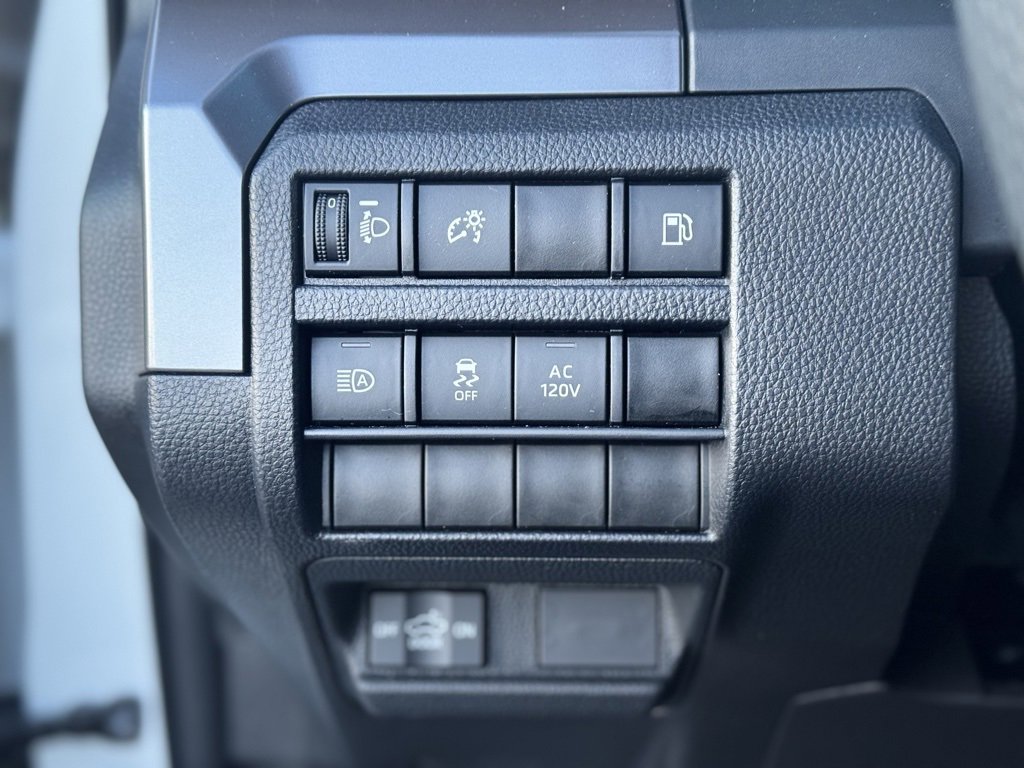 Used 2024 Toyota Tacoma TRD Off-Road image 20