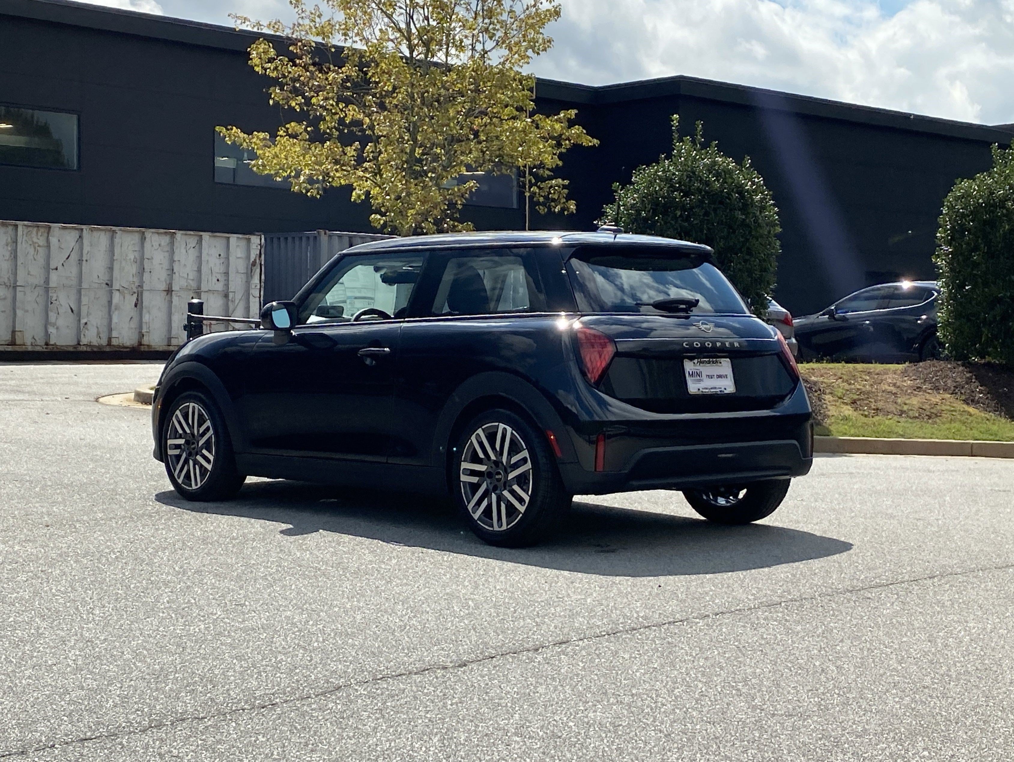 Certified 2026 MINI Cooper 2-Door Hardtop FWD image 15