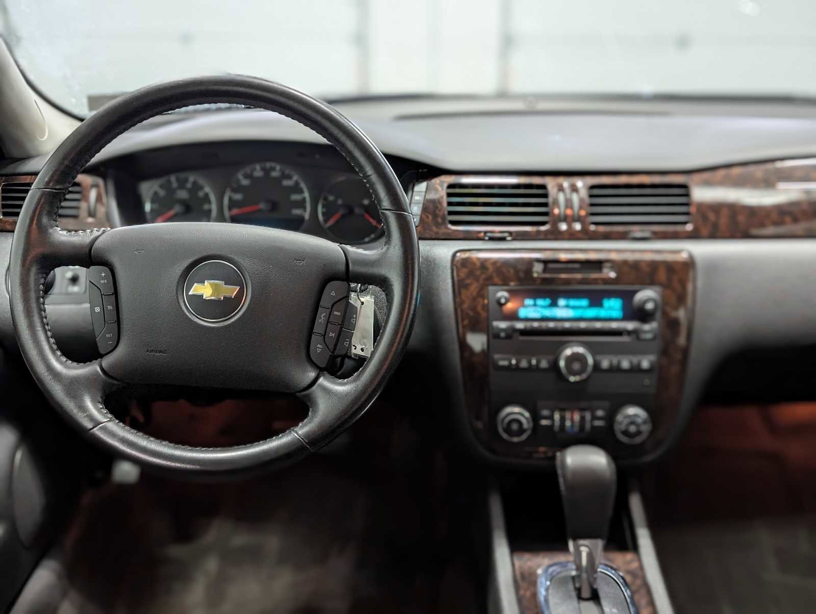 Used 2014 Chevrolet Impala LT image 6