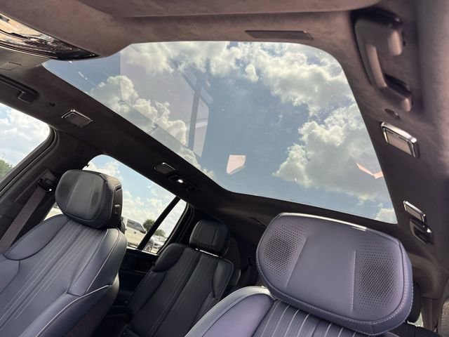 New 2026 Cadillac Escalade IQ Sport 2 w/ LPO, ONYX Package AWD/4WD image 18