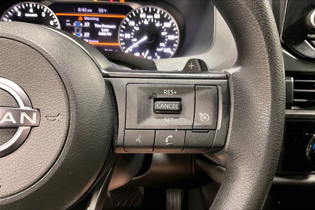 Used 2025 Nissan Pathfinder S FWD image 25