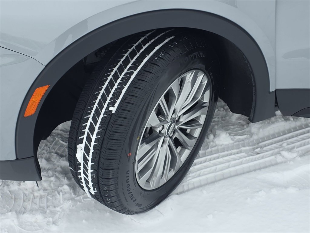 Certified 2024 Cadillac XT4 Premium Luxury image 32