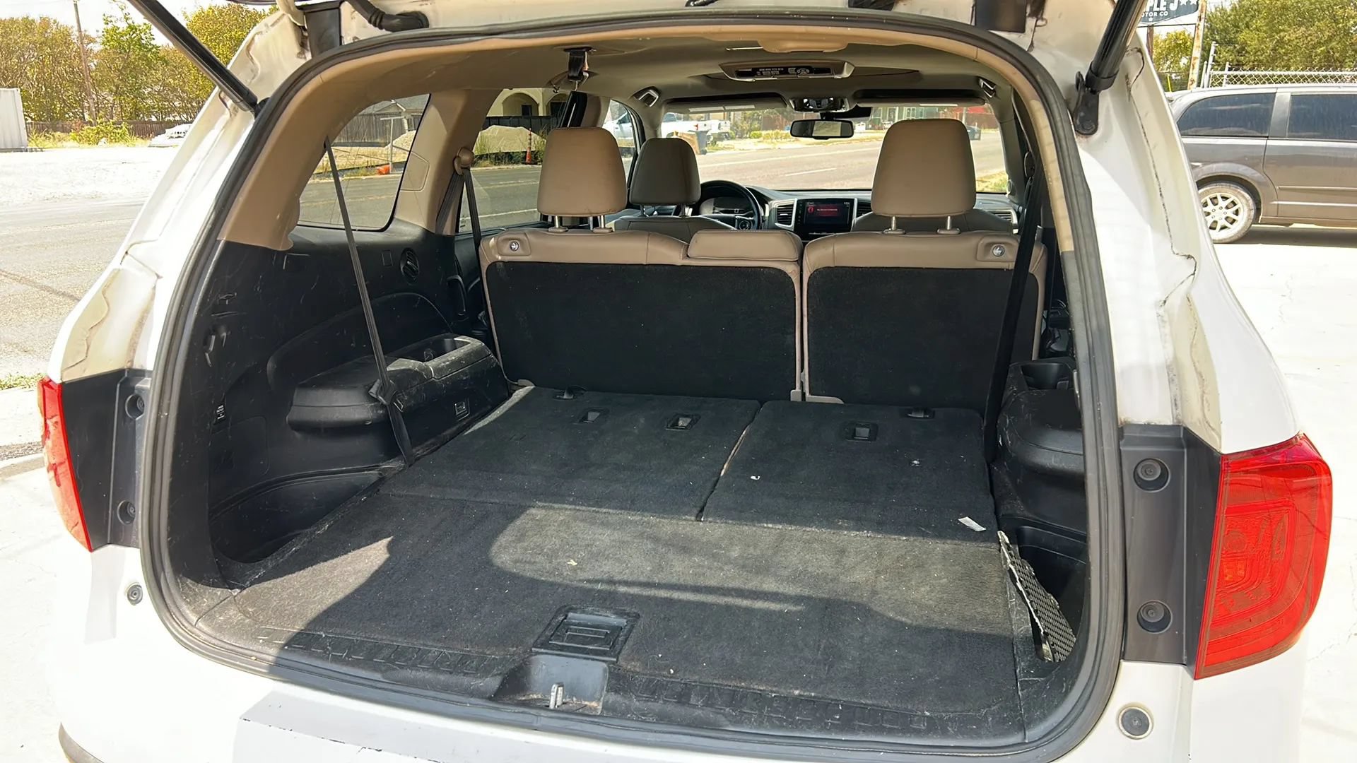 Used 2018 Honda Pilot Touring image 23