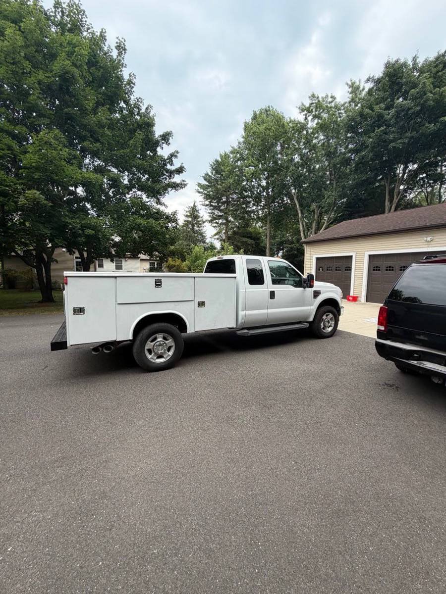 Used 2009 Ford F350 XLT AWD/4WD image 12