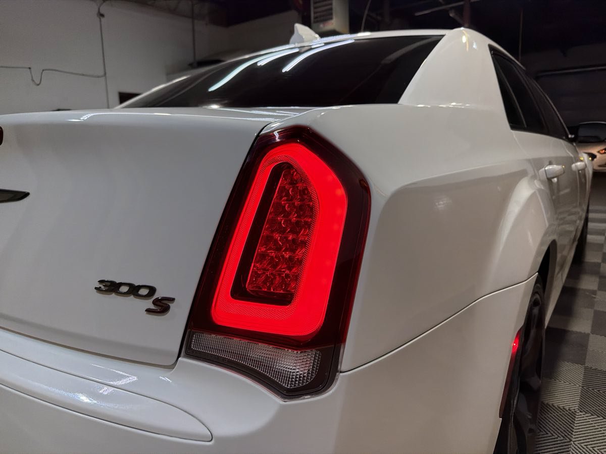 Used 2021 Chrysler 300 S RWD image 10