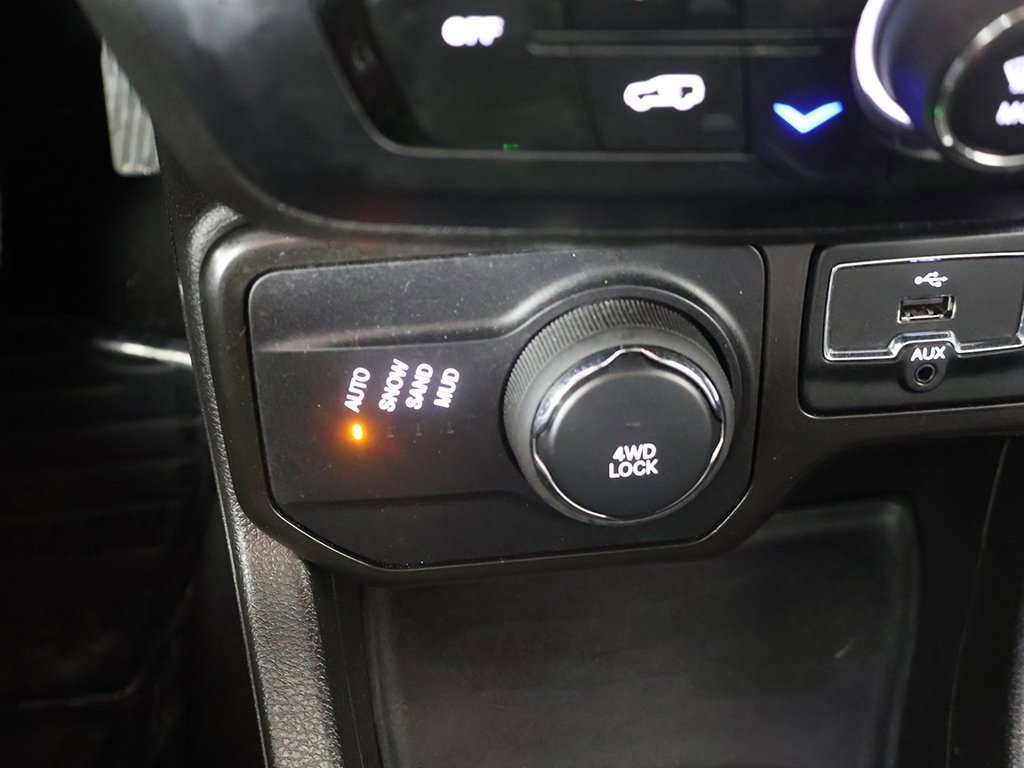 Used 2022 Jeep Renegade Altitude w/ Convenience Group image 46