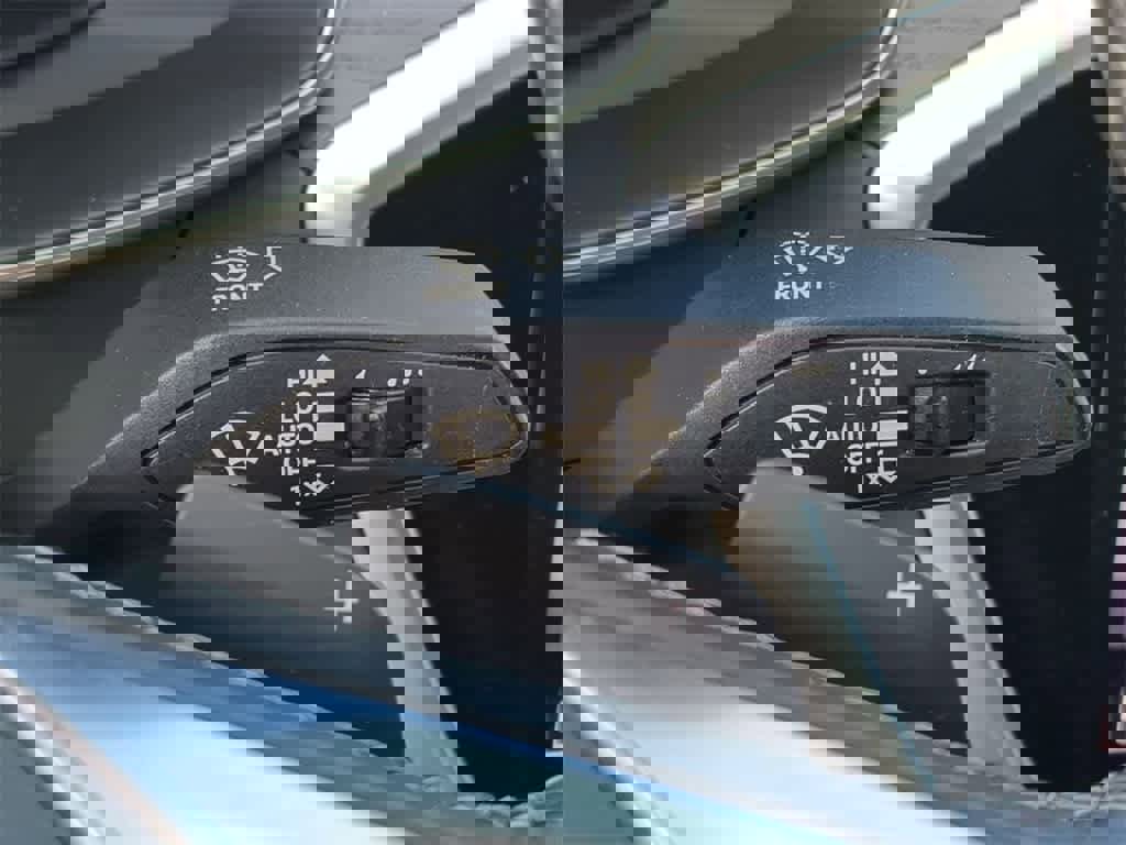 Used 2021 Audi A6 2.0T Premium w/ Convenience Package image 17