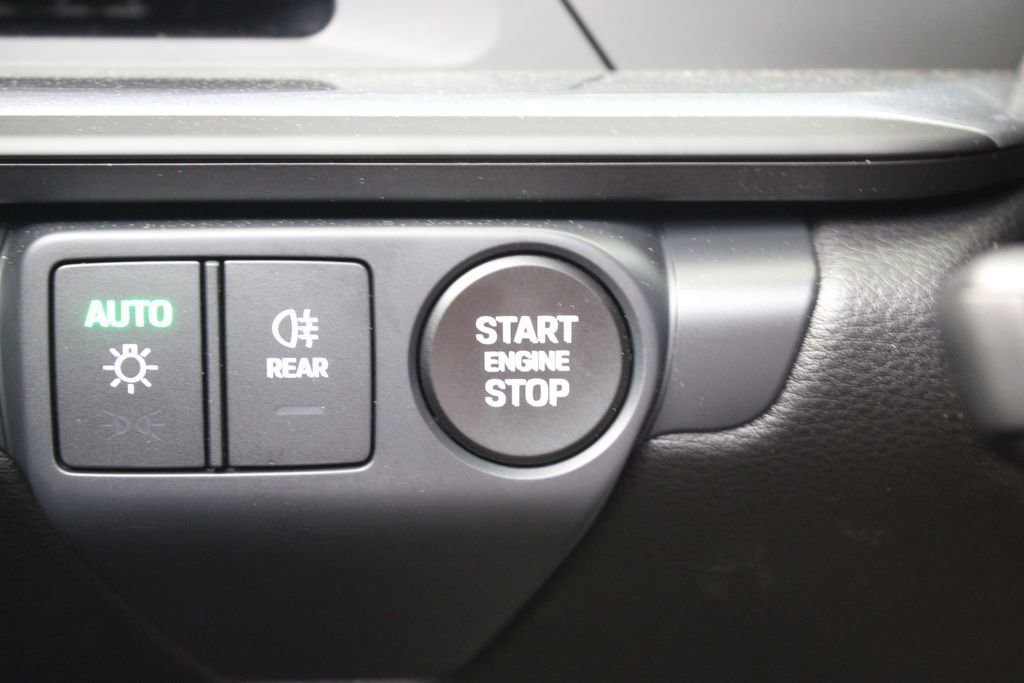 New 2026 Porsche 911 Carrera T image 18