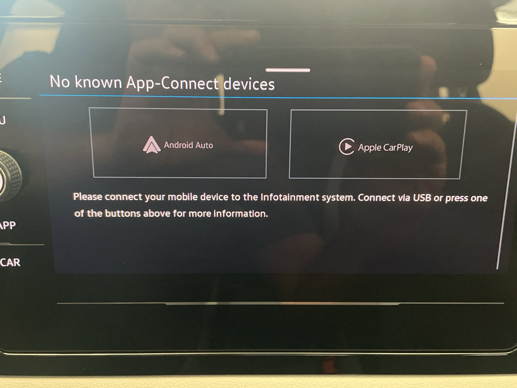 New 2025 Volkswagen Taos S image 19