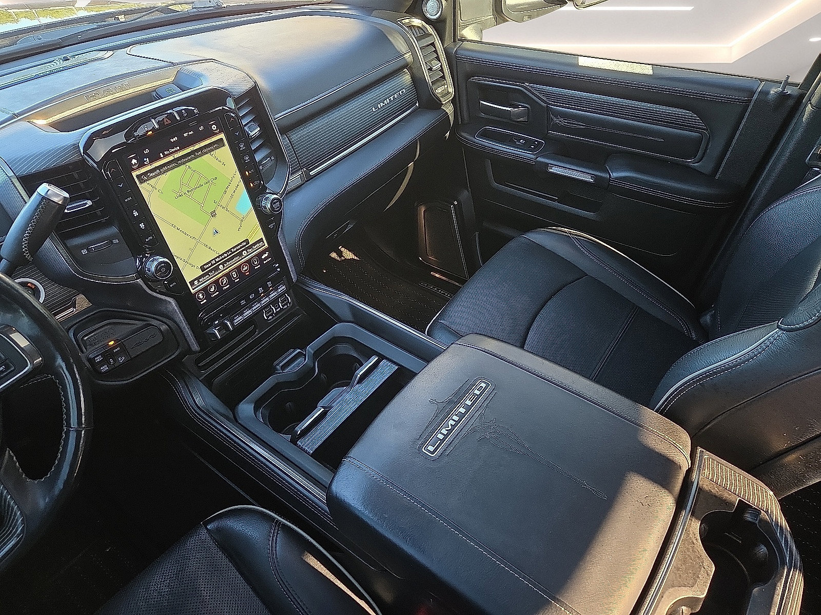 Used 2020 RAM 2500 Limited AWD/4WD image 12