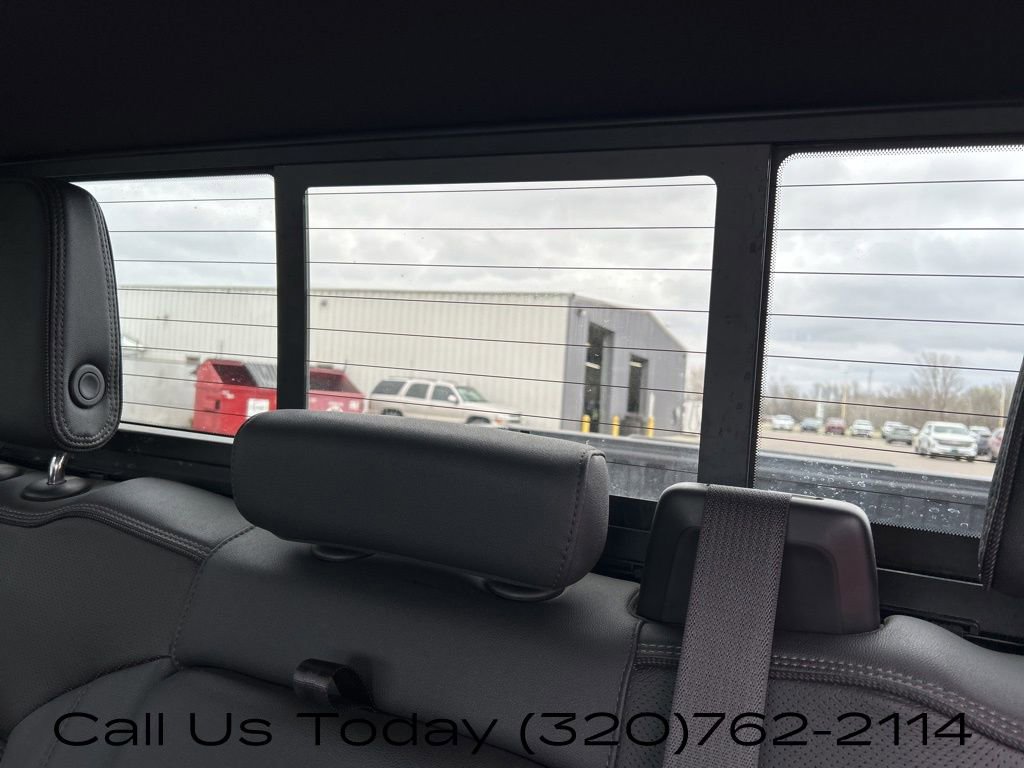 Certified 2023 Chevrolet Silverado 1500 High Country w/ Technology Package AWD/4WD image 43