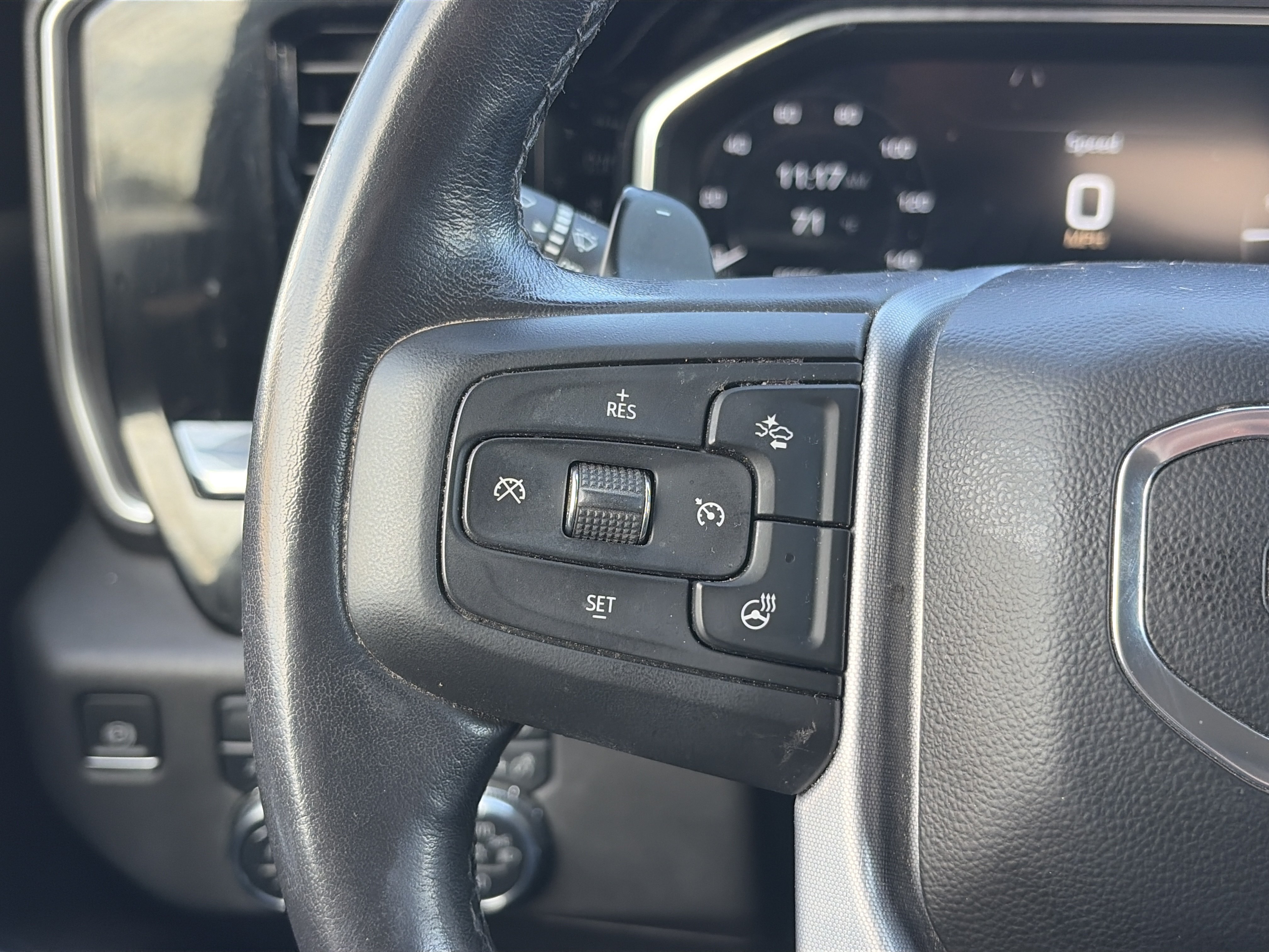 Used 2022 GMC Sierra 1500 SLT w/ SLT Premium Package AWD/4WD image 22