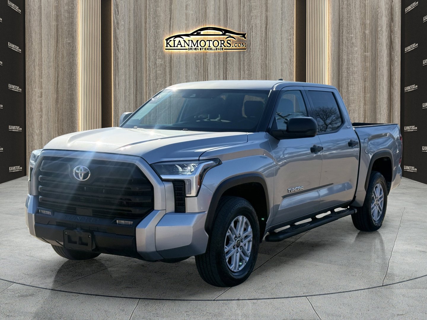 Used 2022 Toyota Tundra SR5 image 3