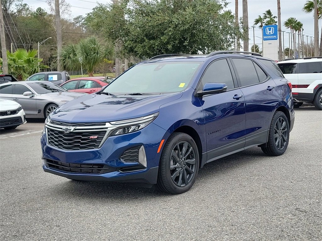 Used 2023 Chevrolet Equinox RS w/ RS Leather Package image 7