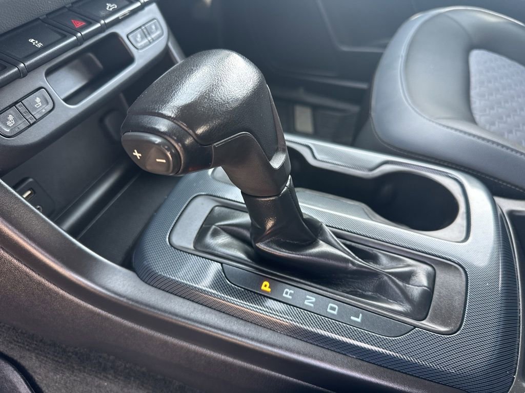 Used 2017 Chevrolet Colorado Z71 image 32