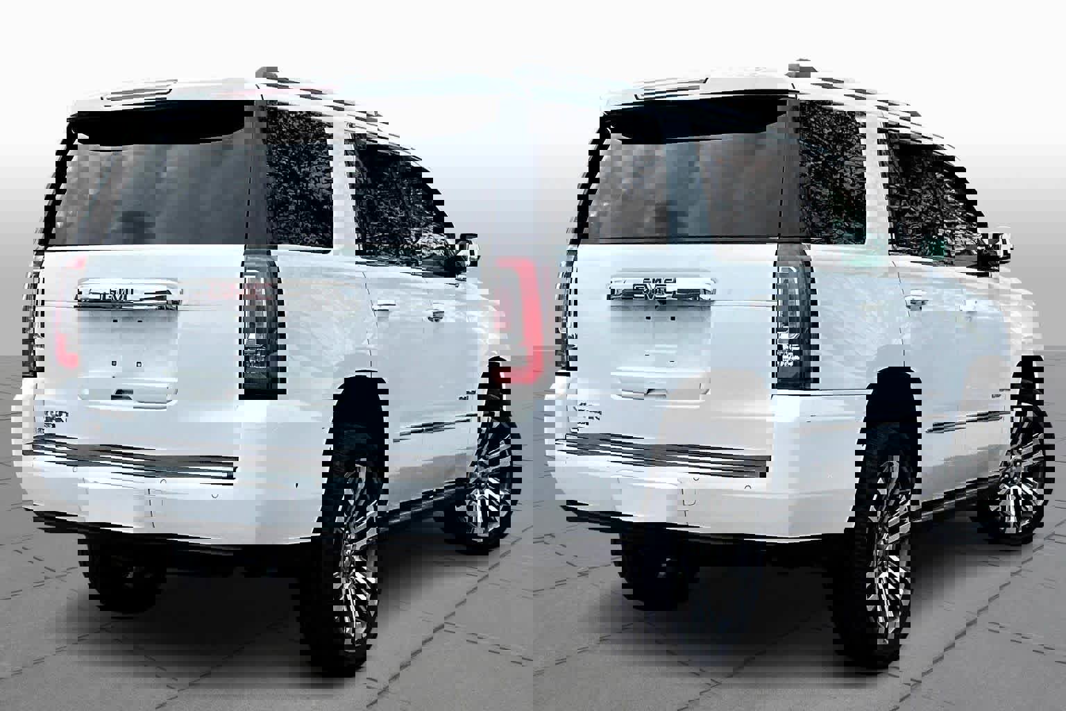 Used 2019 GMC Yukon Denali w/ Denali Ultimate Package image 12