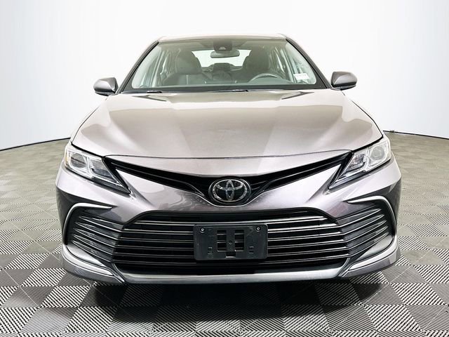 Certified 2024 Toyota Camry LE image 3