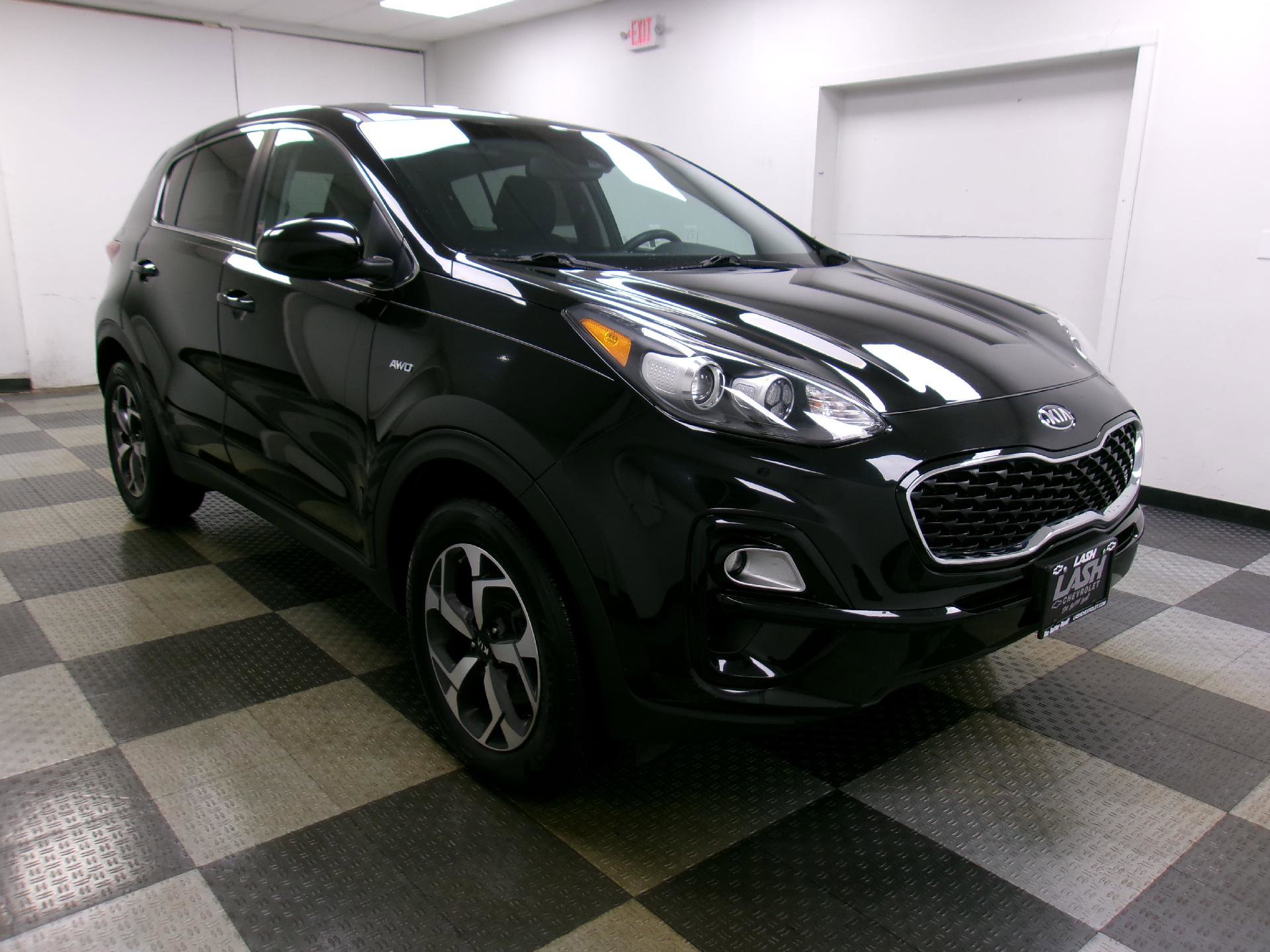 Used 2020 Kia Sportage LX image 14