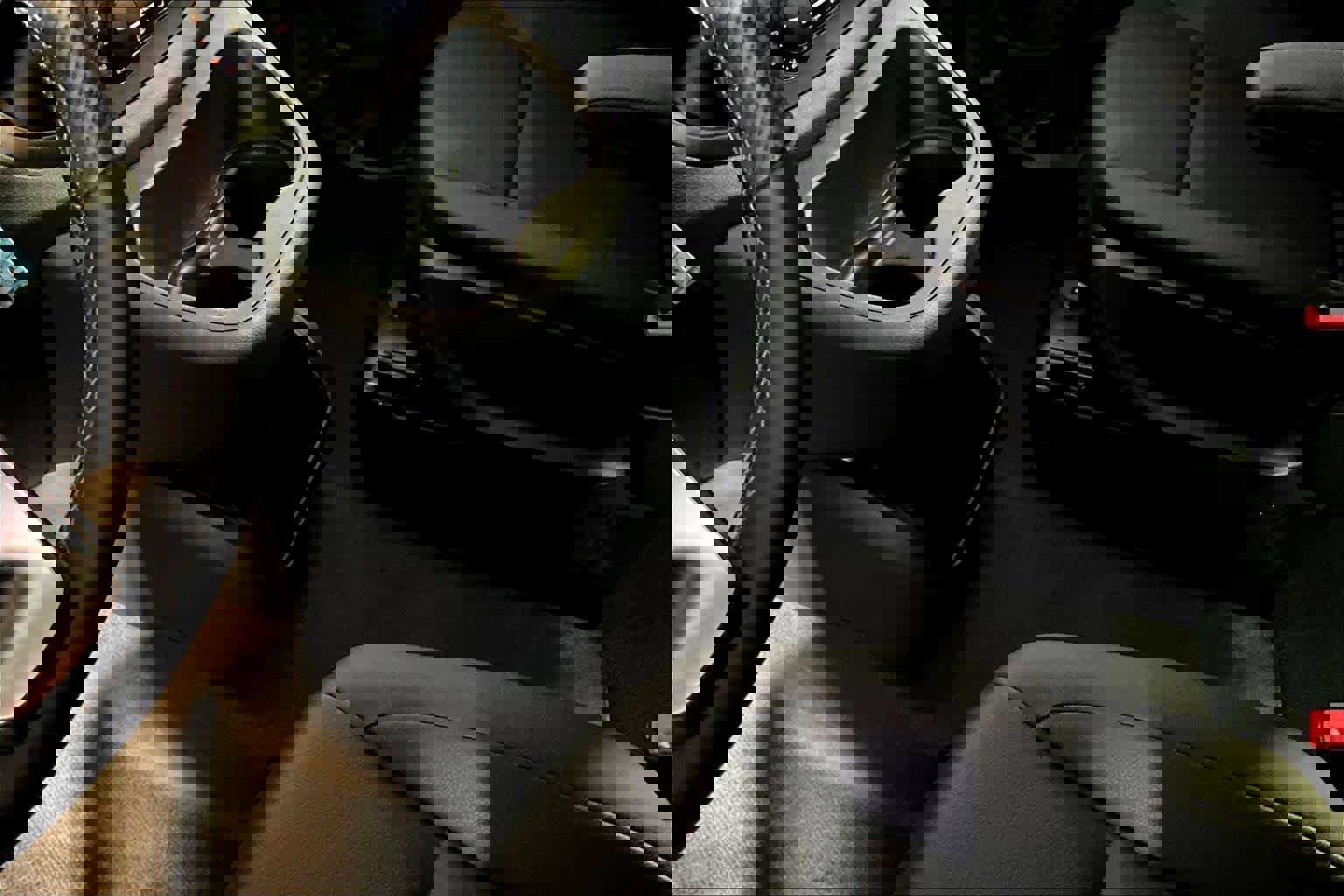 Used 2023 Mercedes-Benz Metris Passenger image 17